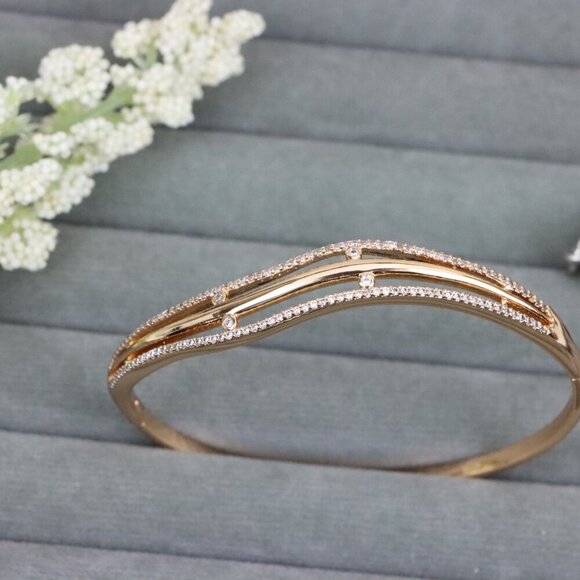 Rose Gold Bangle with Wavy Dual-Layer Design and Subtle Stones, XPBL0561 - Picture 11 of 12